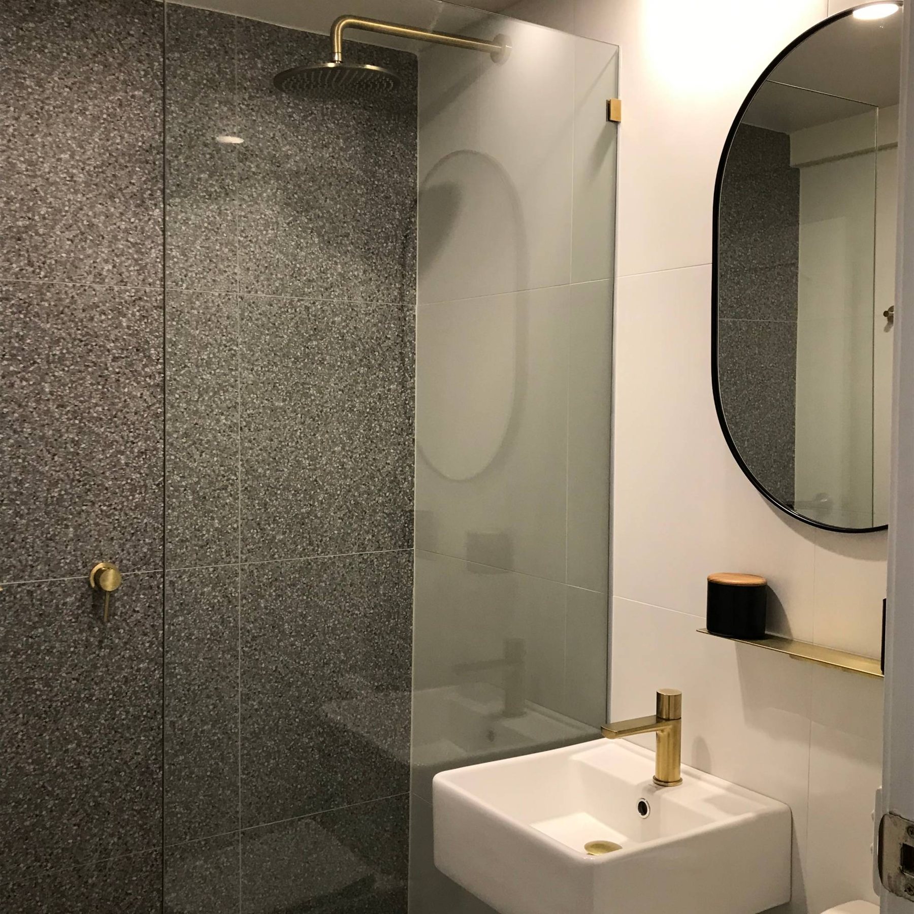 Terrazzo ensuite